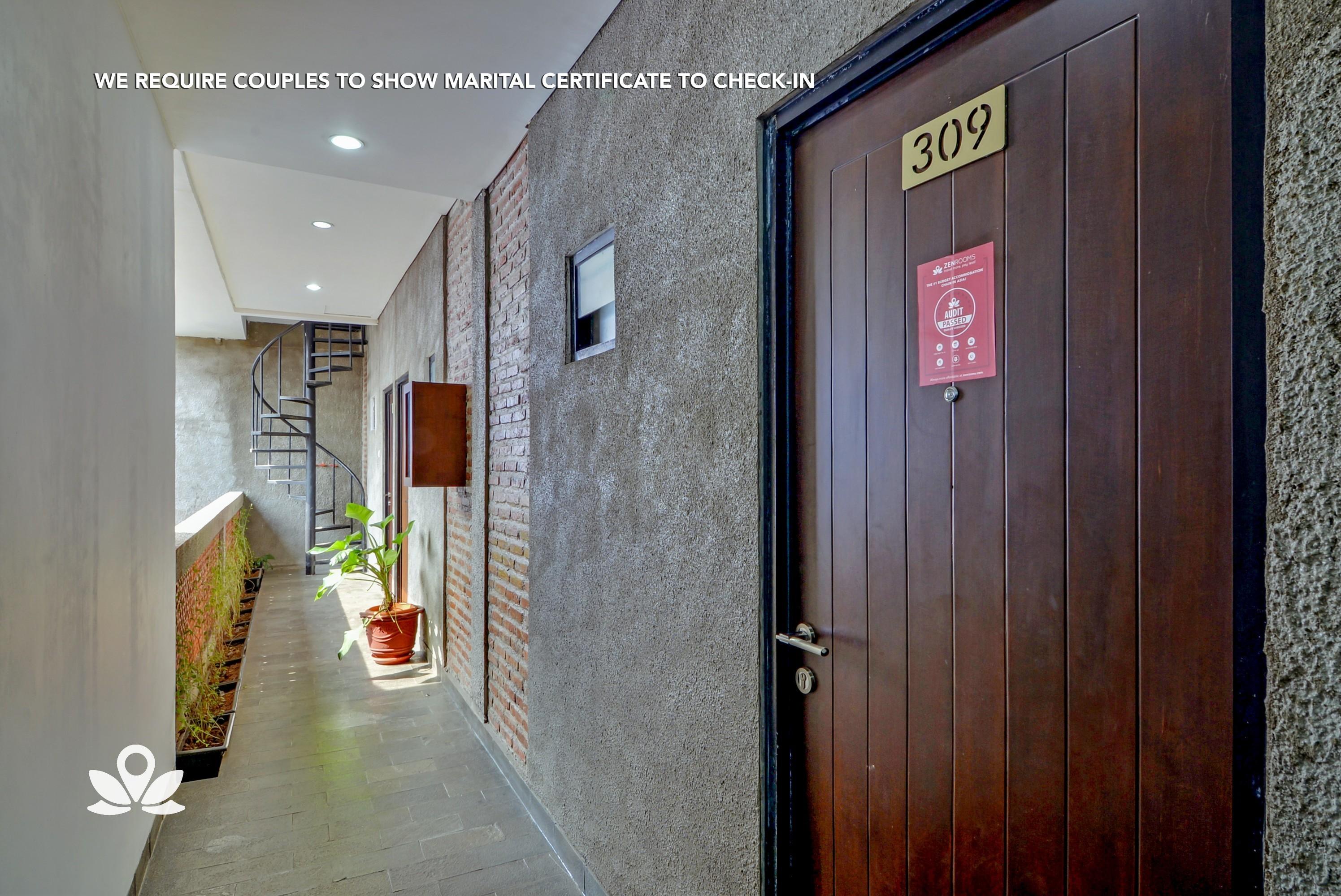 Legacy Residence Syariah Yakarta Exterior foto